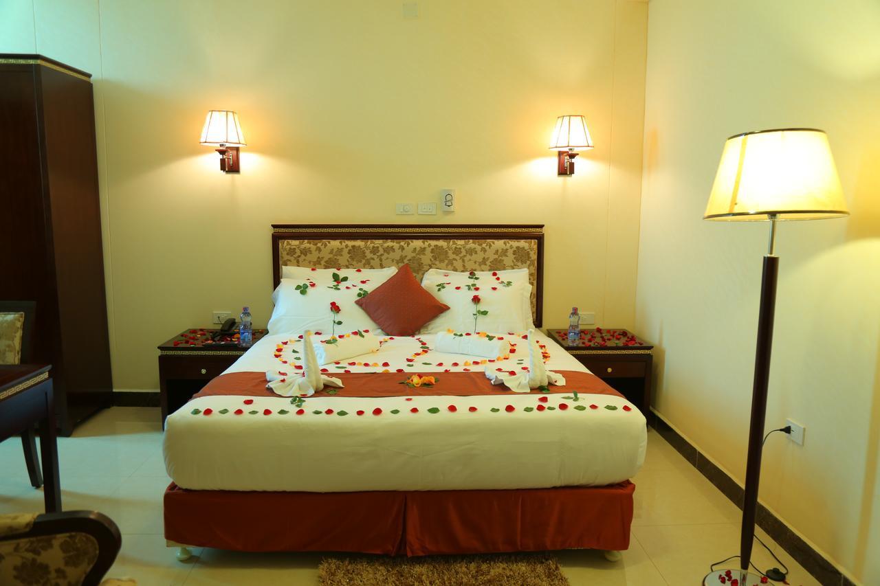 Solyana Hotel Μπαχρ-Νταρ Εξωτερικό φωτογραφία
