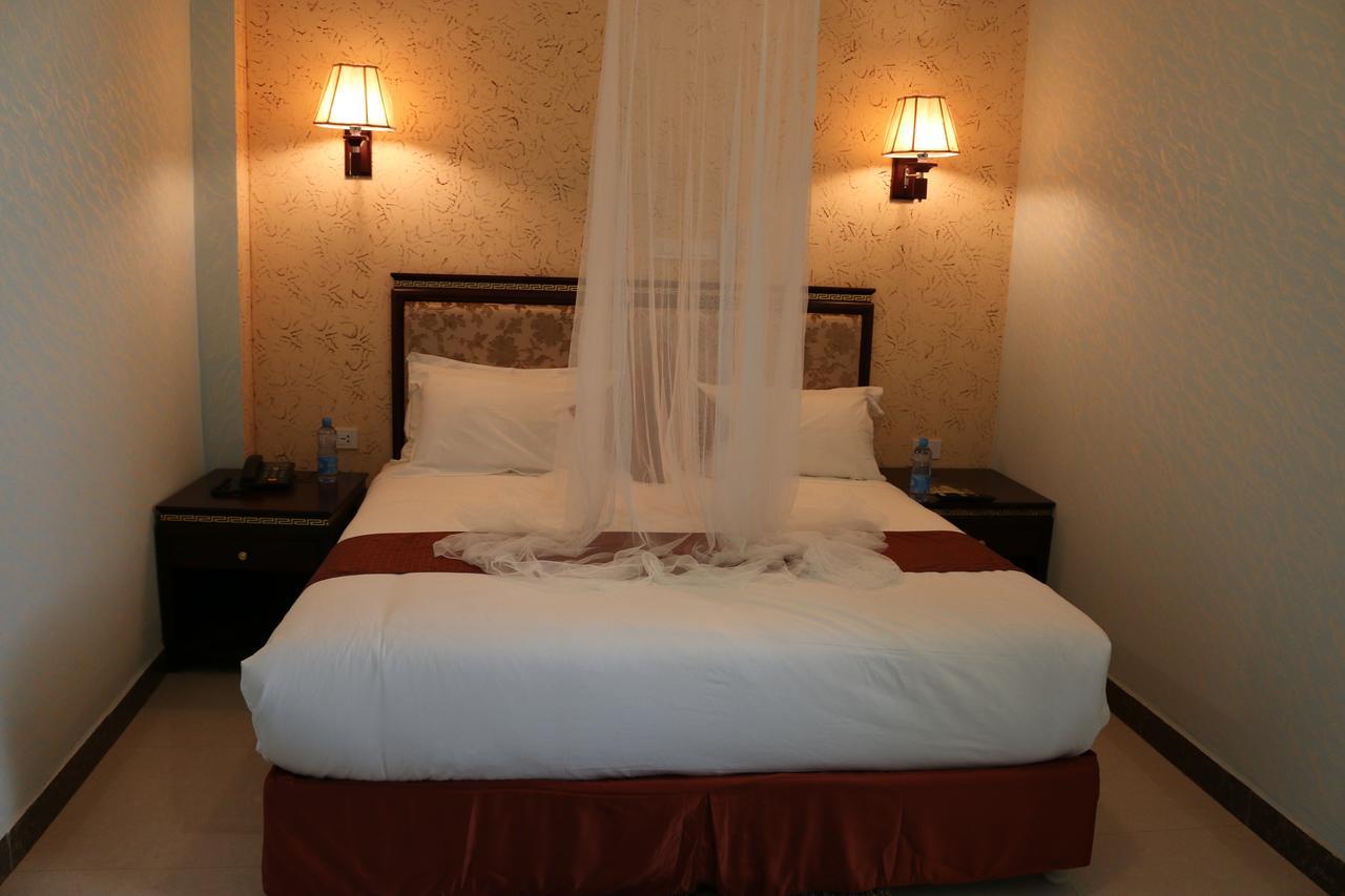 Solyana Hotel Μπαχρ-Νταρ Εξωτερικό φωτογραφία